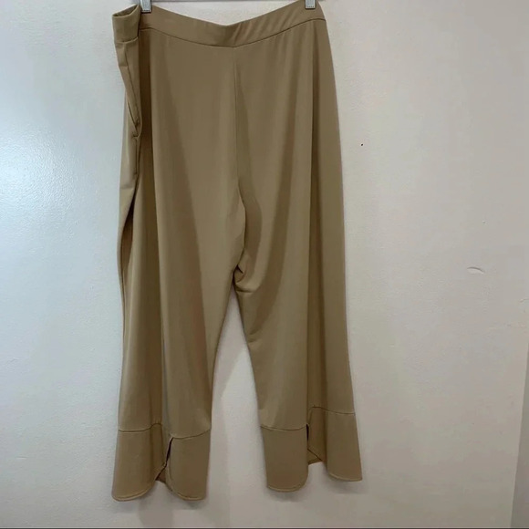 Susan Graver  Liquid Knit Tulip Hem Crop Pants XL Pull On Neutral Pockets Travel - Picture 6 of 13